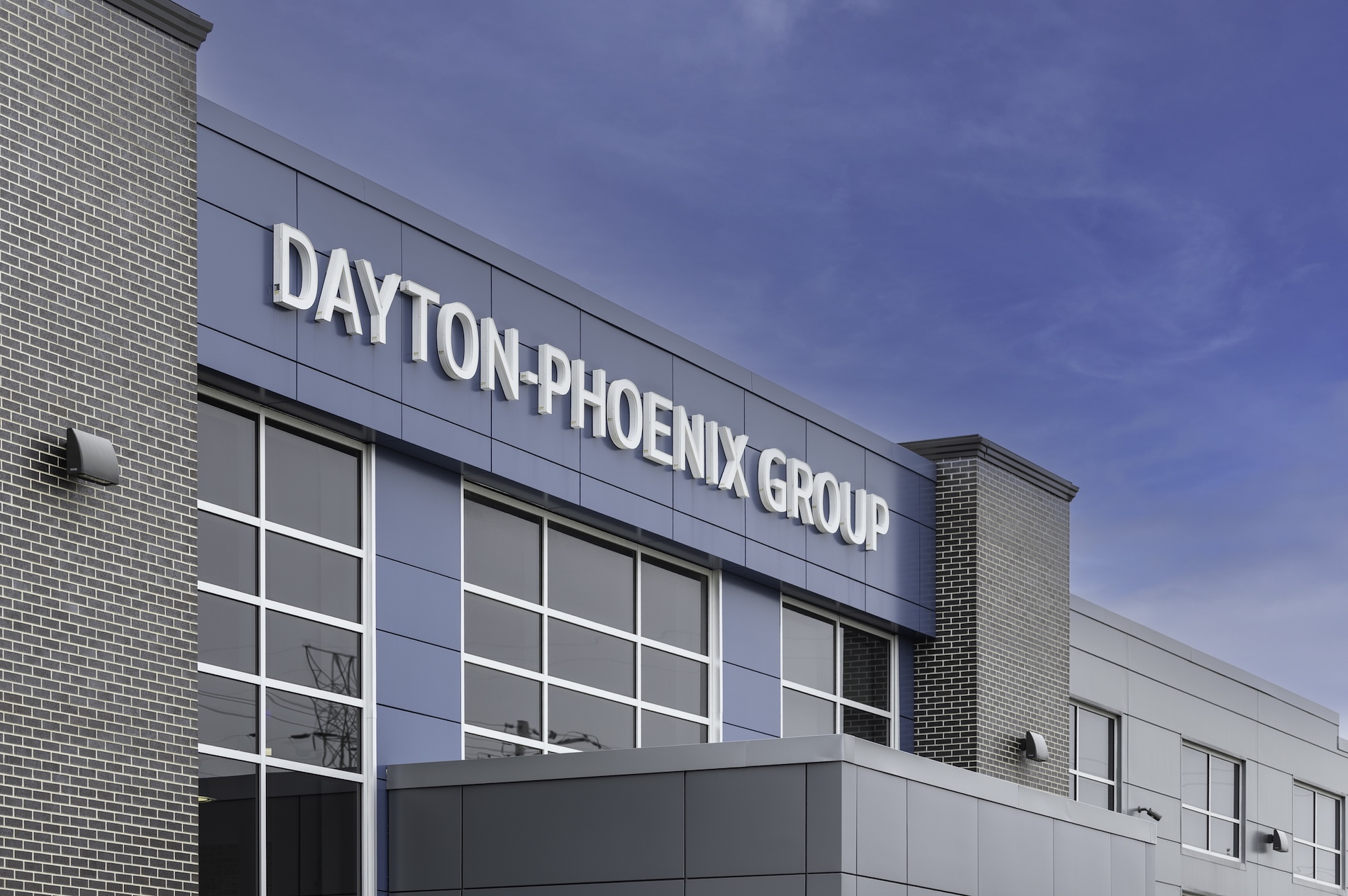 Large group corporate photography in Dayton Ohio